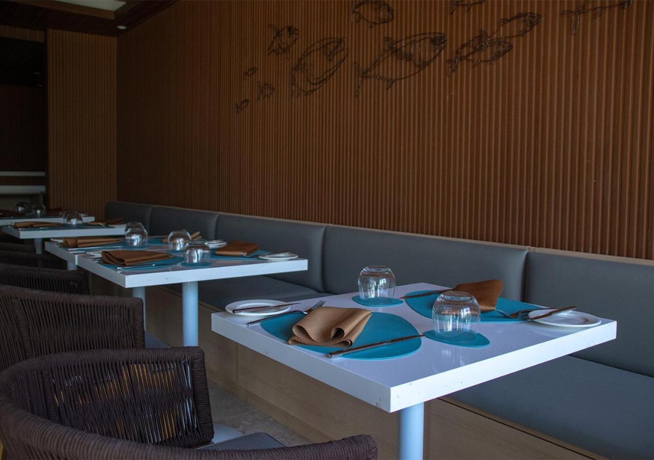 Stone Beach Club Dhiffushi Exterior photo
